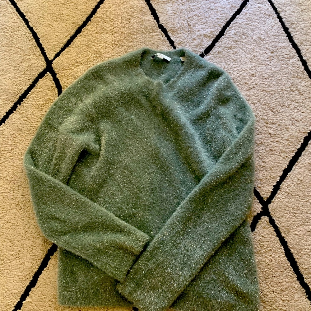 Vince Camuto Sweater
